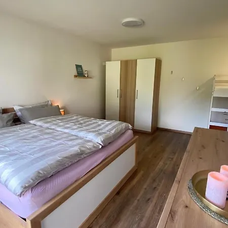 Apartment Happy